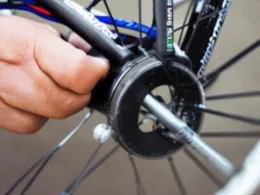 Jak naprawić amortyzator w rowerze