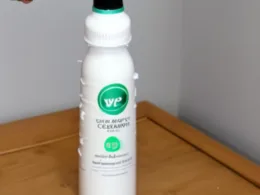 Jak naprawić bitą śmietanę w sprayu
