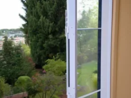 Jak naprawić drzwi balkonowe