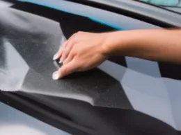 Jak naprawić porysowane plastiki w samochodzie
