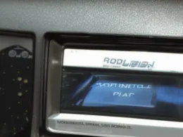 Jak naprawić potencjometr w radiu samochodowym?