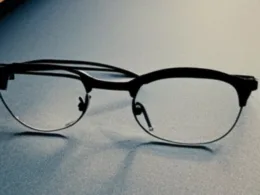 Jak naprawić wygięte okulary