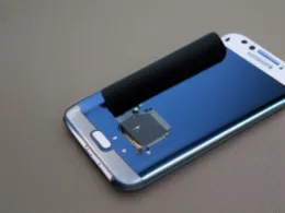 Jak naprawić wyświetlacz w telefonie Samsung