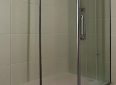 Jak wyczyścić kabinę prysznicową?