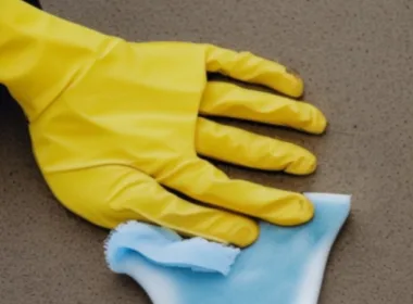 Jak wyczyścić żółte podeszwy